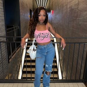 Meet your Posher, Jazmin